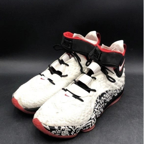 Nike Men's LeBron 17 White/Black Graffiti Athletic Sneakers Size 16